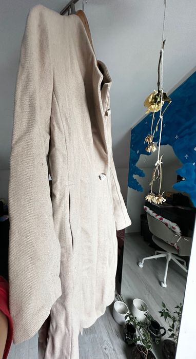 Дрехи в светлата гама