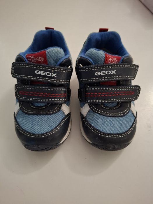 Обувки Geox бебешки