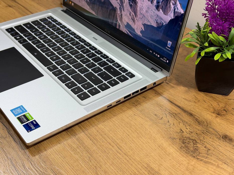 Срочно ! Gigabyte AERO gaming i9 OLED 4k RTX 3080