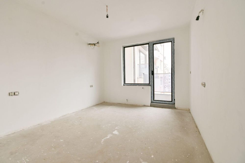 Тристаен апартамент в ж.к. Лозенец