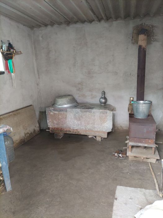 Уй сотилади срочнаа