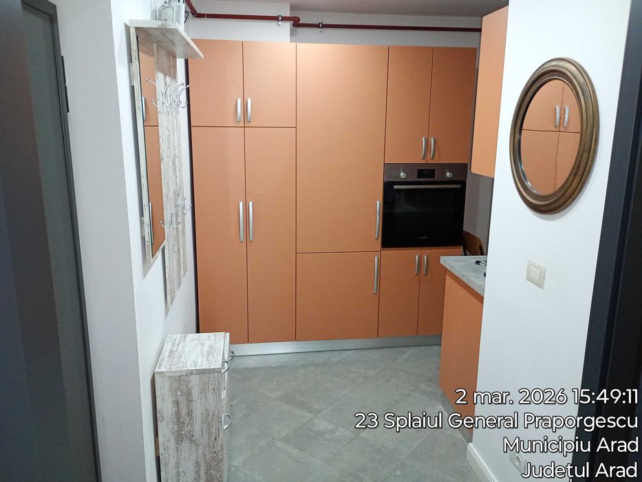 Dau in chirie apartament 1 camera centru, str. Praporgescu