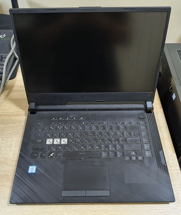 Asus rog strixt g531gt