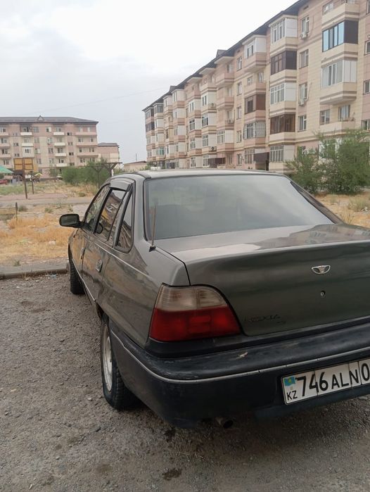 Машина.   Нексиа