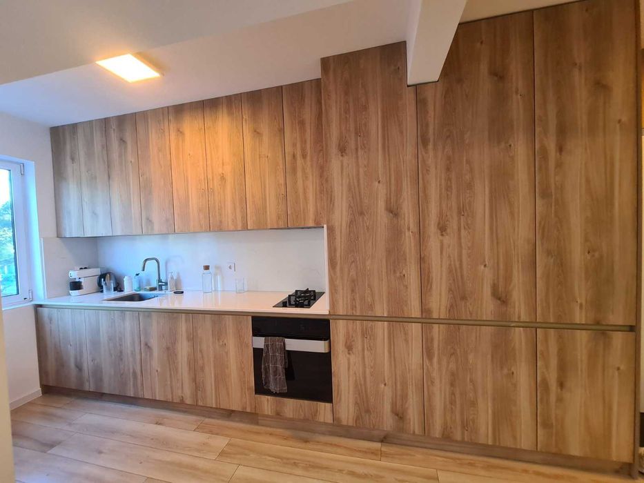 Продава се Тристаен апартамент в Хасково, Училищни - 78 кв.м за 1885 €/кв.м - Снимка #5