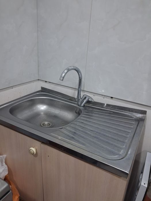 Продам кухонный мойка