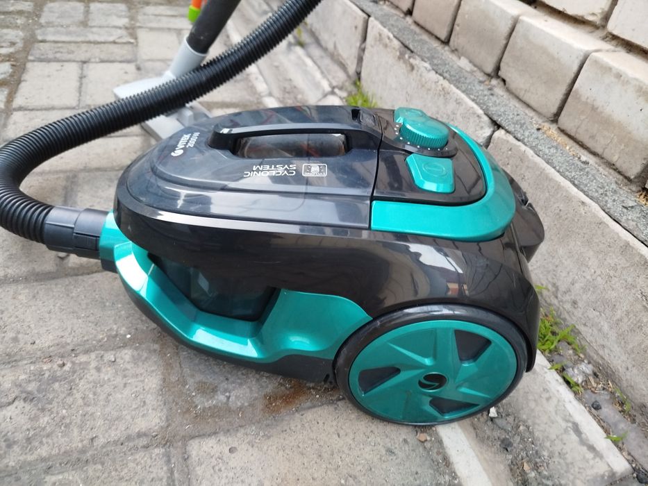 Продам пылесос..