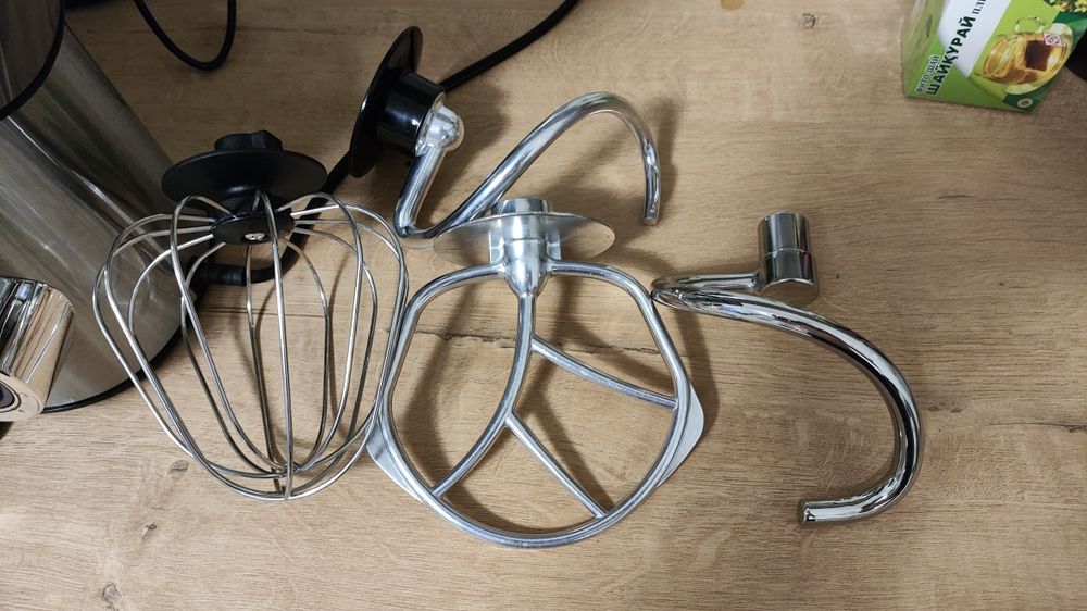 Планетарный миксер, тестомес