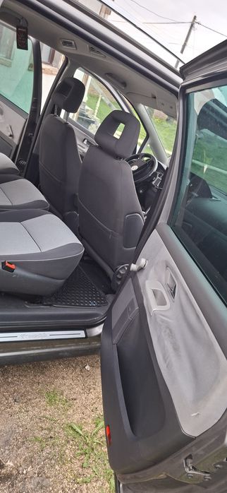 Vand vw sharan 2007 2.0 140 cp un singur ax