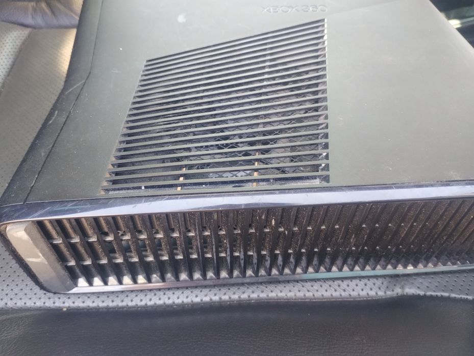 Xbox 360 slim 256 HDD