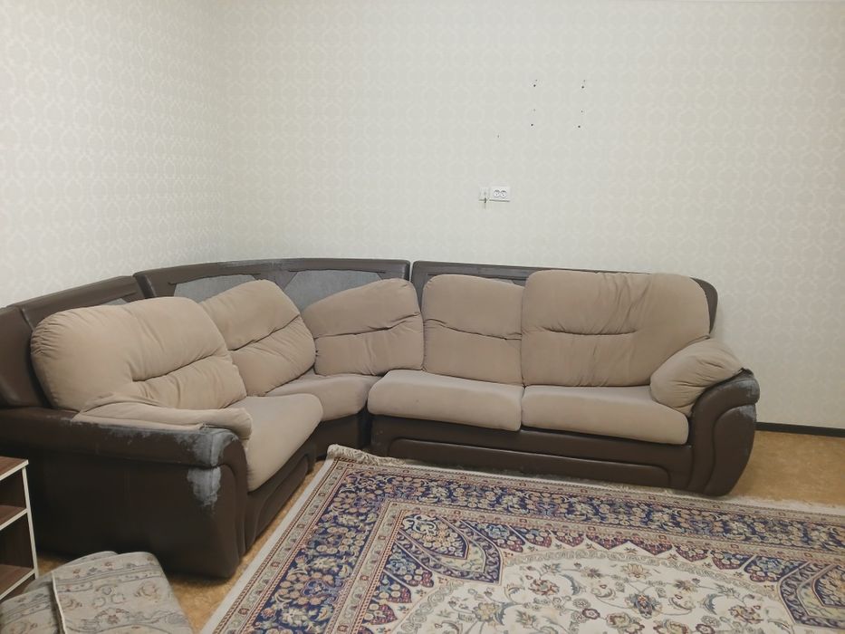 Отдам даром. Диван 2. Кровать 2. Самовывоз.