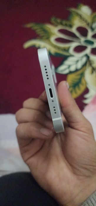 Iphone 12 256 face true tone  ishlaydi