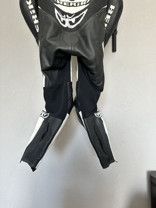 Costum moto Berik.