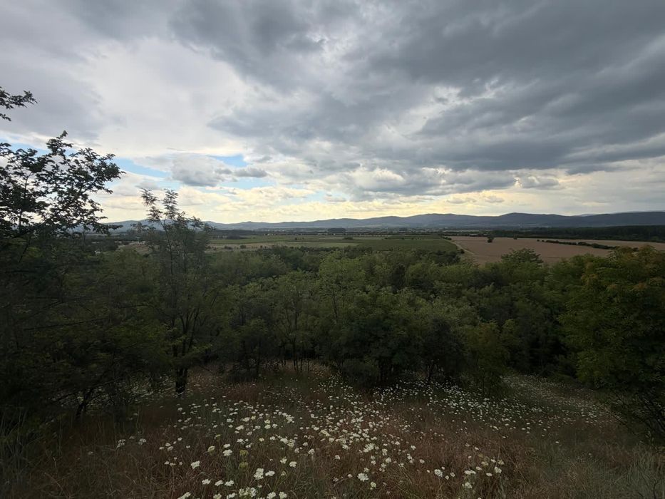 2.3 дка Парцел на Главен Път Казанлък - Стара Загора до Лукойл