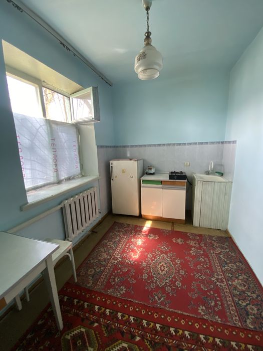 Продам квартиру Байдибек Би (Моловодное)