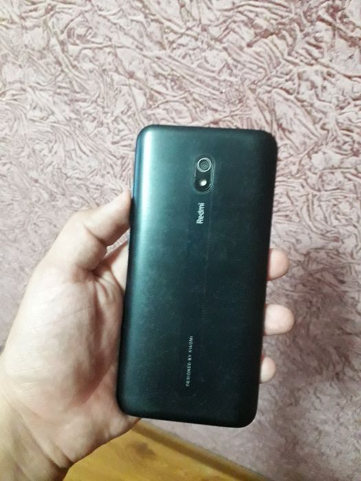Redmi 8A  64Gb sotiladi