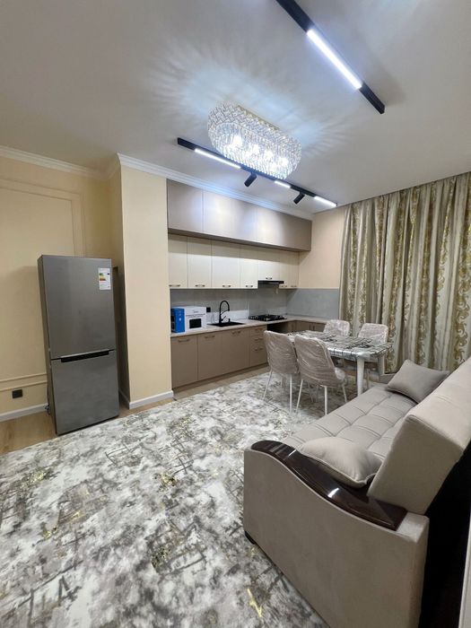 Olmazor Jomiy Bozor yonida kvartira