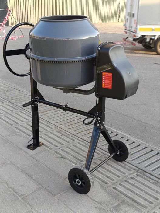 Бетономешалка  betonameshalka 160L 220l 220volt MIROLIS