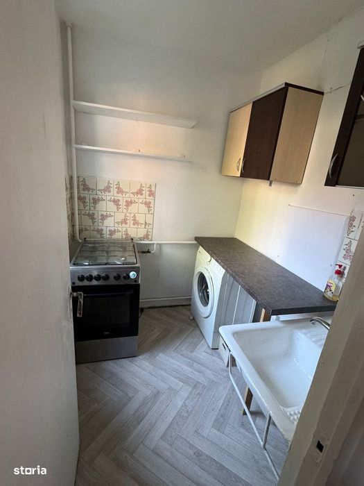 Tatarasi Ateneu Strada Ion Creanga, 2 camere 33 mp, disponibil imediat — fotografia 3