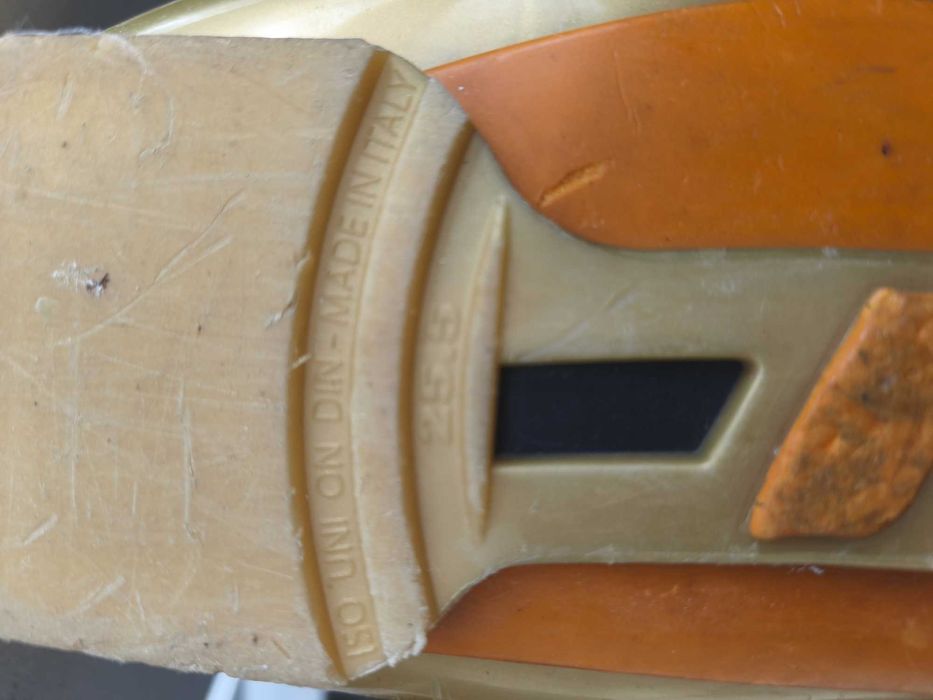 Ски обувки HEAD VECTOR LTD 26.5, SALOMON S/PRO 23.5, Rossignol 25.5