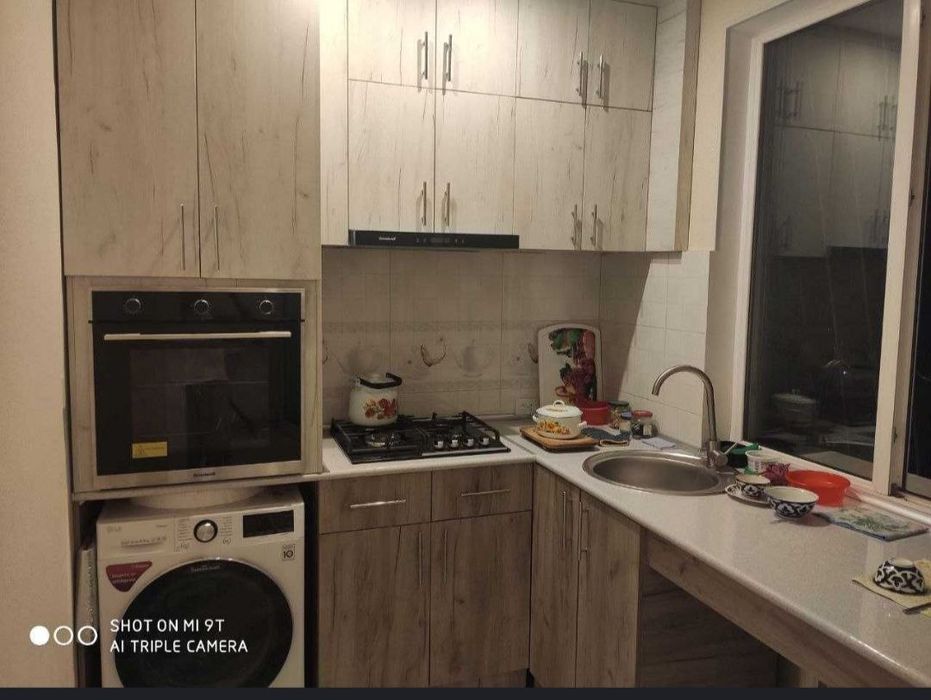 Мирзо-Улугбекский район Ялангач 3х комнатная квартира укомплектована