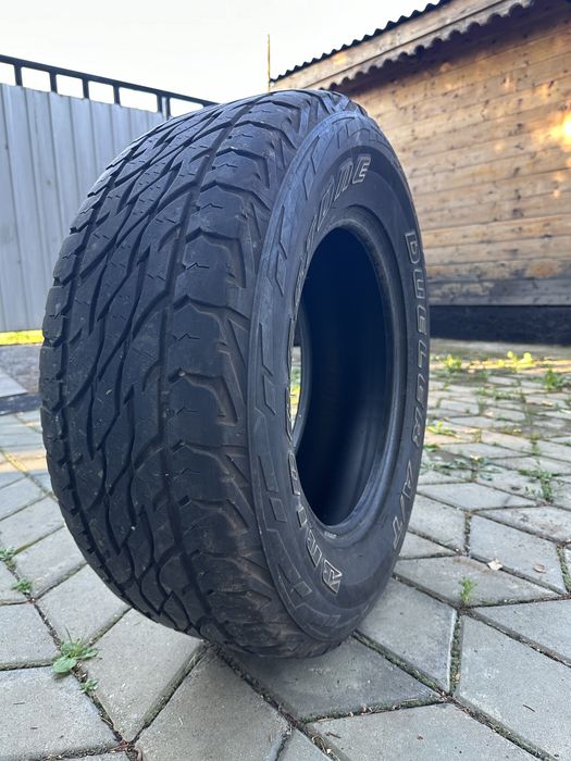 Летнии шины bridgestone A/T 275/65/R17