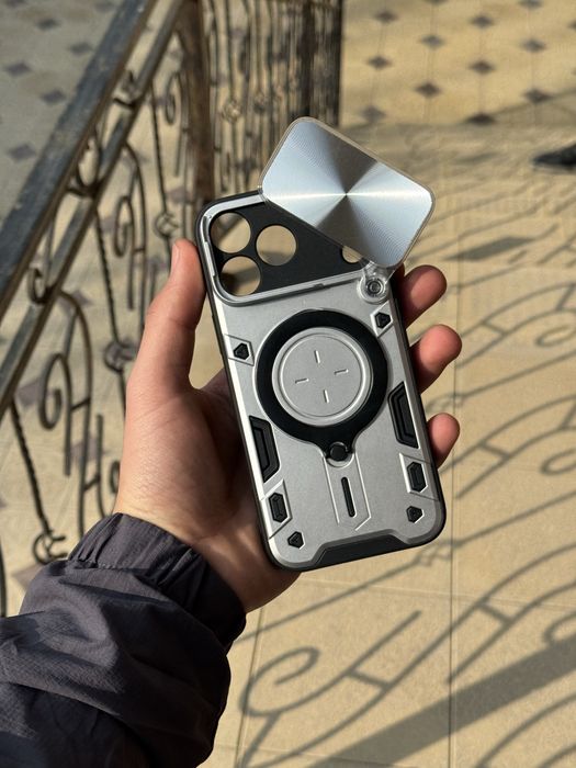 Iphone 17 Pro Max Terminator Chehol