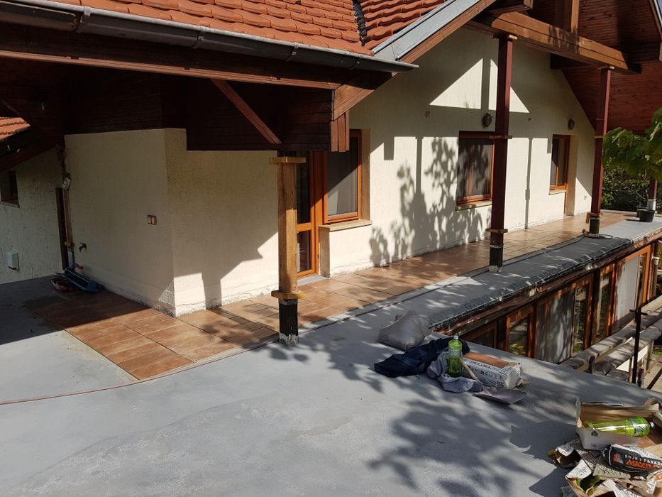 Майстор вътрешни ремонти- плочки, шпакловка, боядисване.