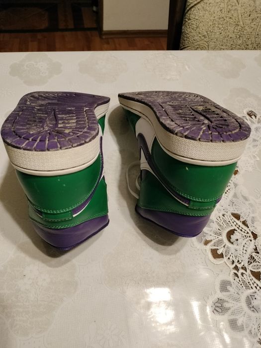 Jordan 1 mid incredible hulk+o pereche de blazeri gratis