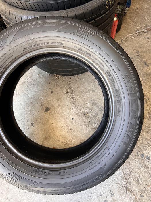 4 anvelope vara 235/60/18 , Falken !