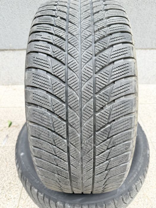 Set Anvelope  !Runflat! 2 latimi 245/45/19-275/40/19