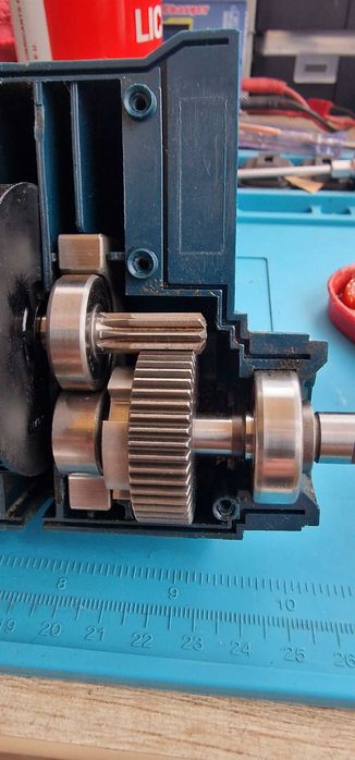 Circular  Bosch profesional GKS 18 V-li .