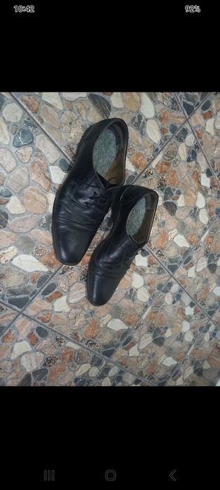 Pantofi barbati din piele marca Lasoki marime 44-45 stare perfecta