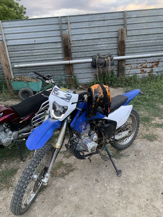 Продам эндуро 250 кубов