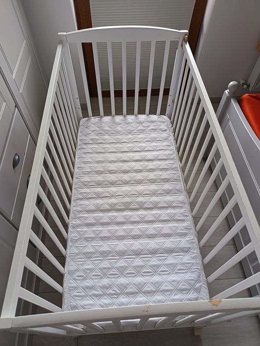 Pat  pentru copii cu saltea