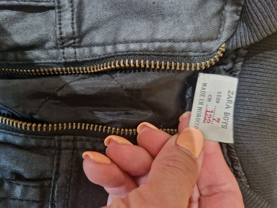 Детски якета Iceberg, Zara