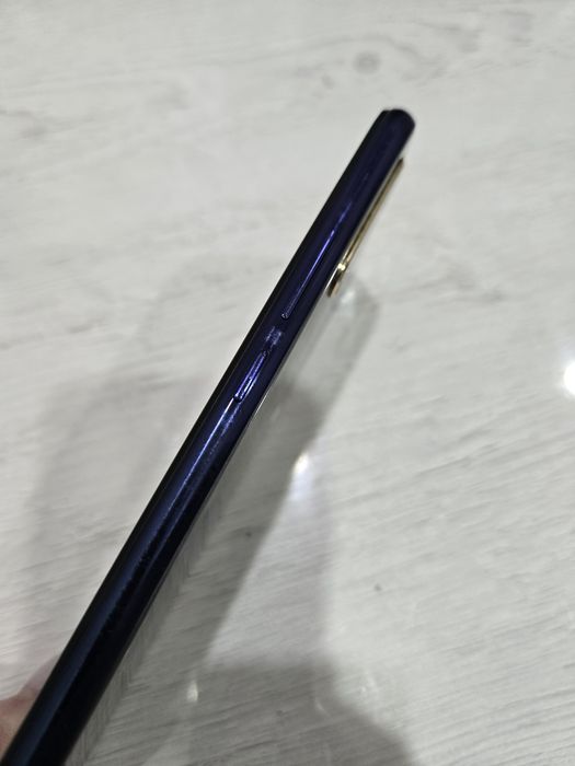 Продам телефон в отличном состоянии