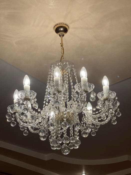 Люстра для дома