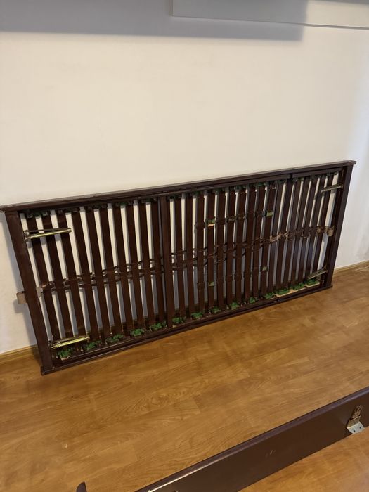 Pat 1.8 x 2 m cu 2 saltele incluse