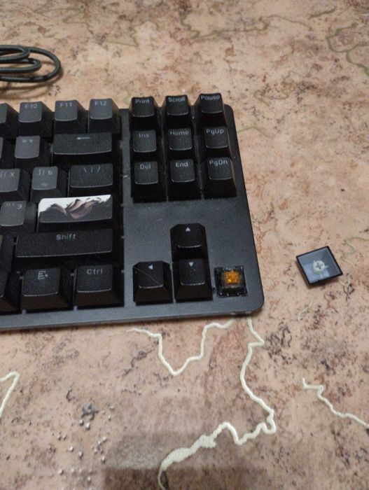 Red Square Keyrox tkl equinox клавиатура игровая