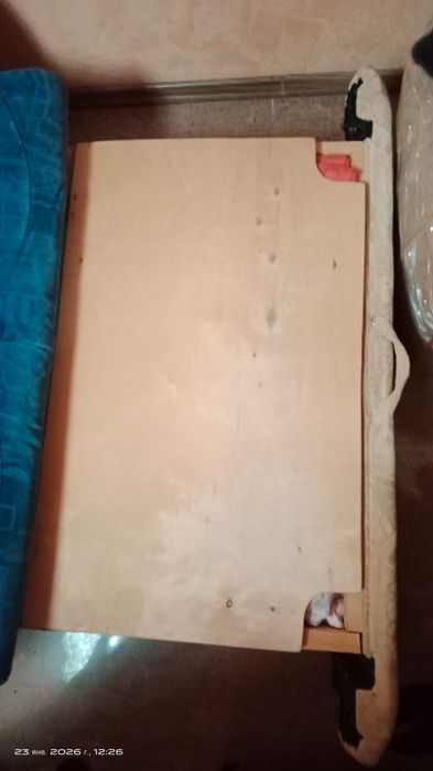 Продам диванчик выдвижной