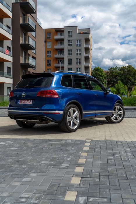 Volkswagen Touareg R-line Full