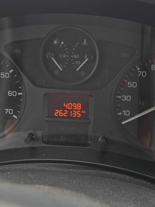Peugeot Partner 1.6HDI 2011 Товарен Нов Внос с регистрация