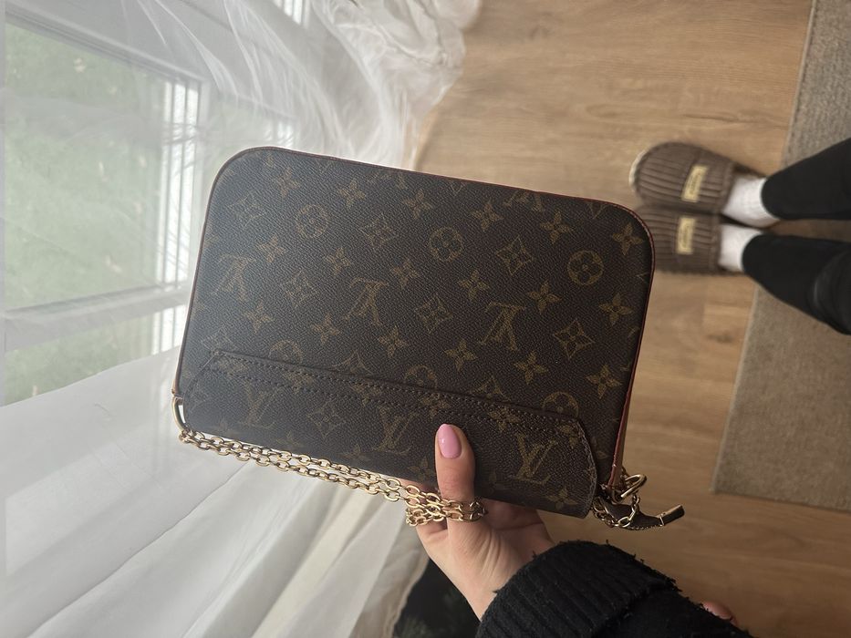 Дамска чанта Louis Vuitton