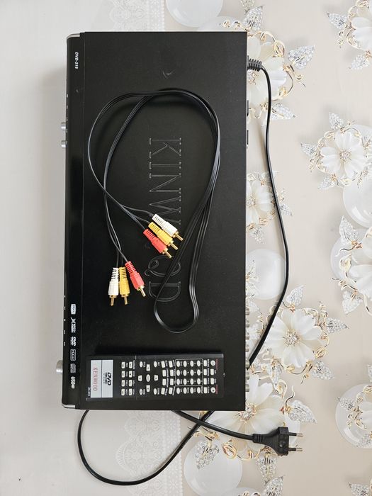 Продаётся DVD плеер от KINWQQD