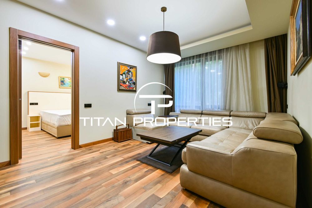Дава се под наем Тристаен апартамент в София, Изток - 110 кв.м за 1100 € - Снимка #2