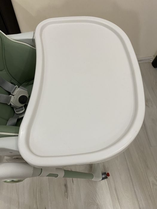 Стол за хранене peg perego