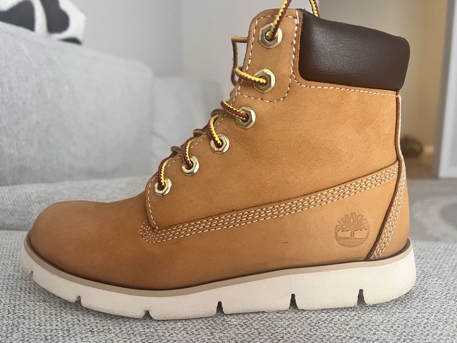 Продам оригинальные ботинки Timberland