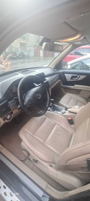 Mercedes GLK 220 CDI 4MATIC • Automat • 170 CP • Piele • Investiții 3.000€