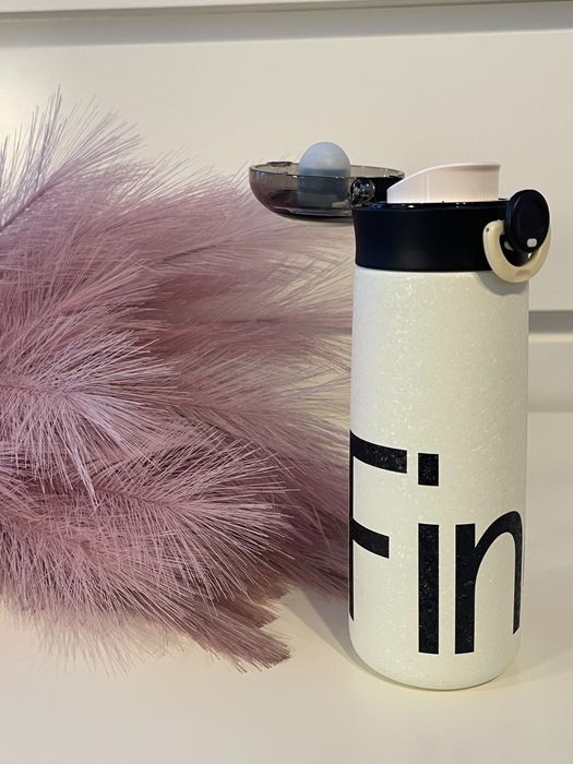 Vând termos diferite mărimi și modele